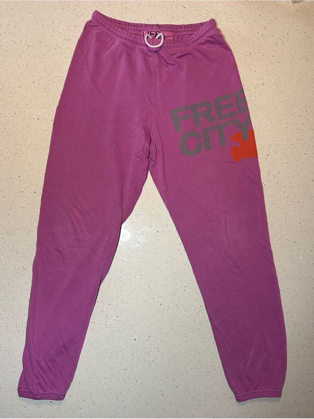 FREECITY flow sweats / pre-loved / GUC